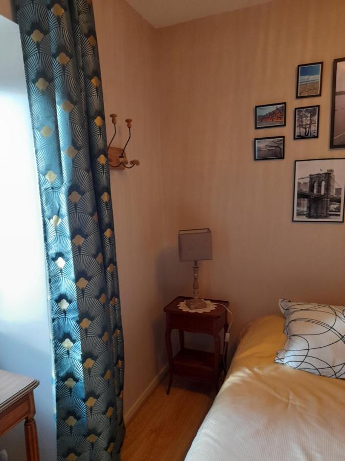 Bed and Breakfast Aux Glycines Marcilly-Ogny Экстерьер фото