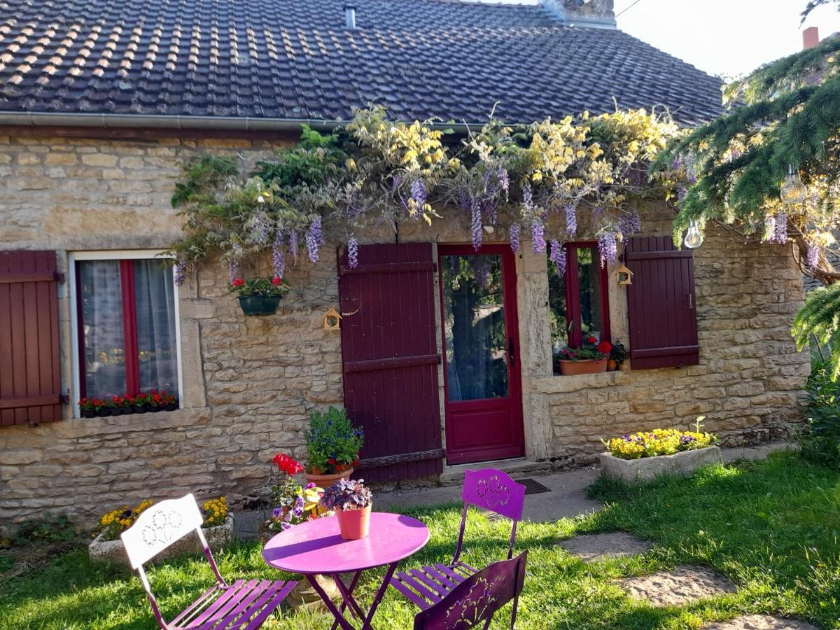 Bed and Breakfast Aux Glycines Marcilly-Ogny Экстерьер фото